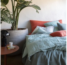 Mix and match de linge de lit couleurs Orange Terracotta, Vert Céladon et Eucalyptus